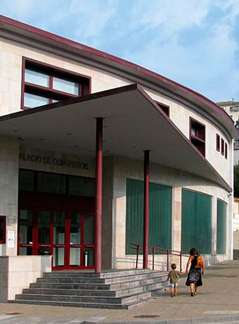 Palacio de congresos de Boltaña